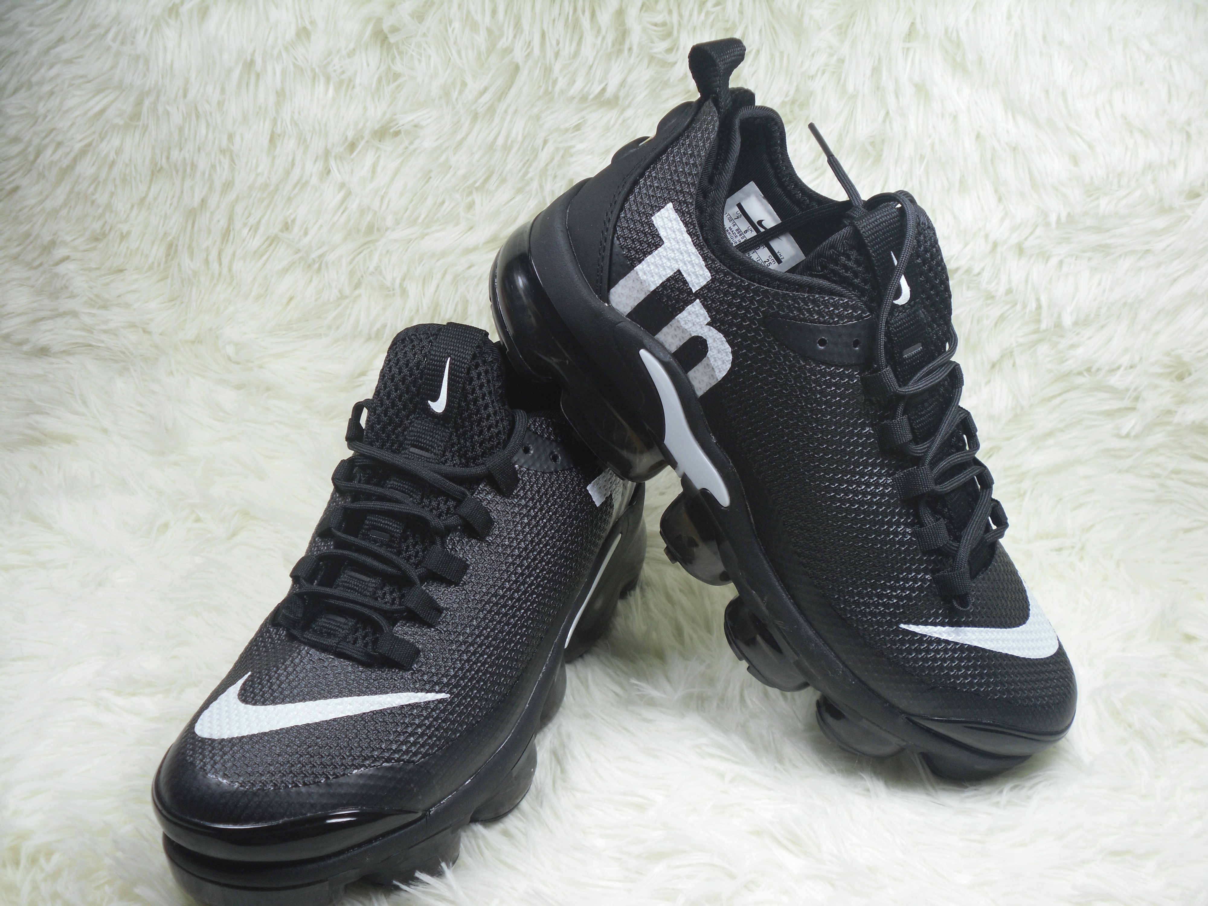 Nike Air Max Plu TN Summer Black White Shoes
